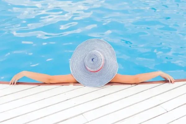ساعت مناسب برای دریافت نور خورشید