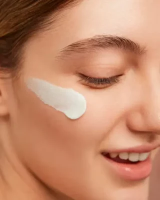 Skin moisturizer